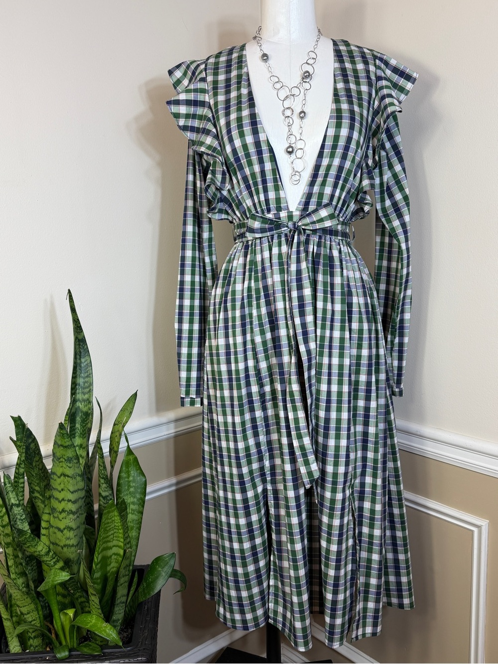 Glamorous Tall Plaid Dress Green & Navy Ruffle Long Sleeve Deep V-Neck Small